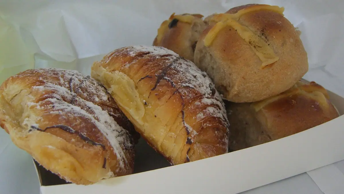 Paris- Brest Patisserie – patisserie in Brunswick Park, London